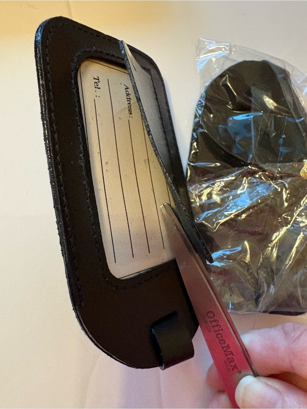 Travel Smart Leather Luggage Tags - Black set of two, business card size - Picture 5 of 6